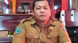 Plt. Kepala Dinas Perkebunan Fakfak Widhi Asmoro Jati, ST., MT saat ditemui wartawan kaltim.tagarutama.com