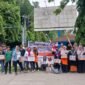 Sejumlah Ormas dan organisasi kepemudaan di Fakfak menggelar aksi Galang dana untuk korban bencana banjir di Aceh dan Sumatera. (Dok. RZ).